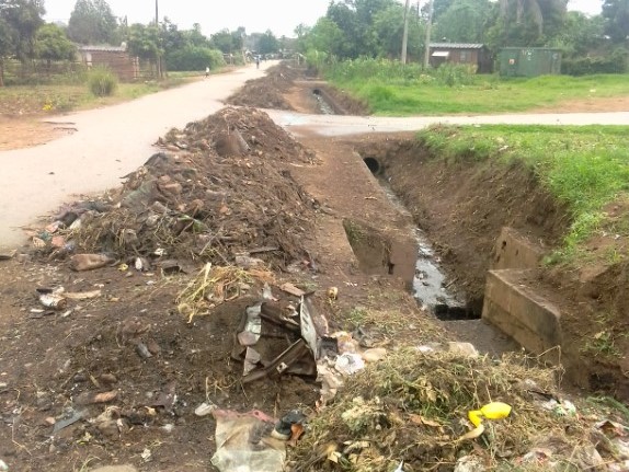 Image of poor drainage due to burst pipe at ward 1 Sakubva, Mutare, Zimbabwe